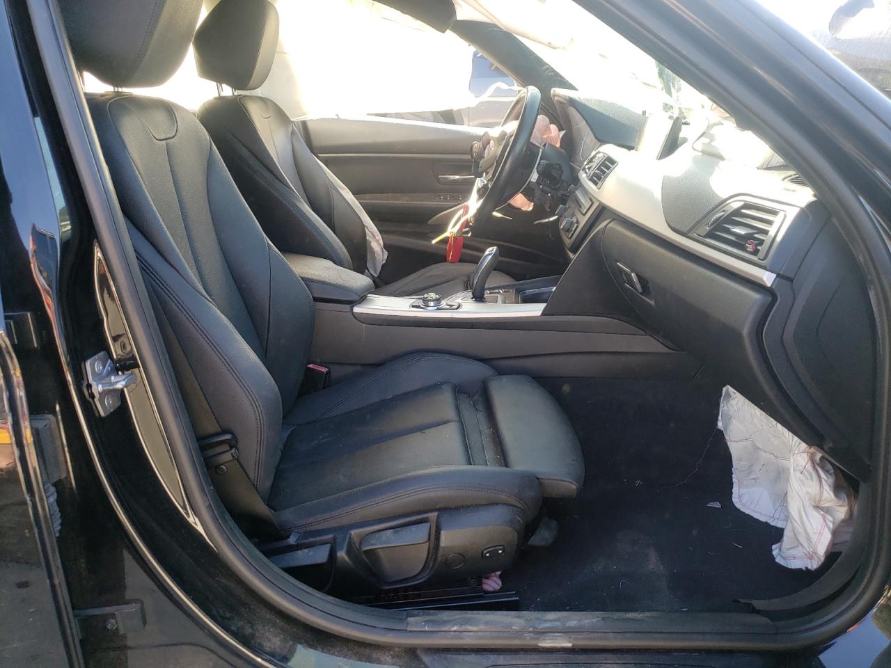 Photo 5 from auction – 2013 BMW 320 I with VIN WBA3B1C5XDK130492