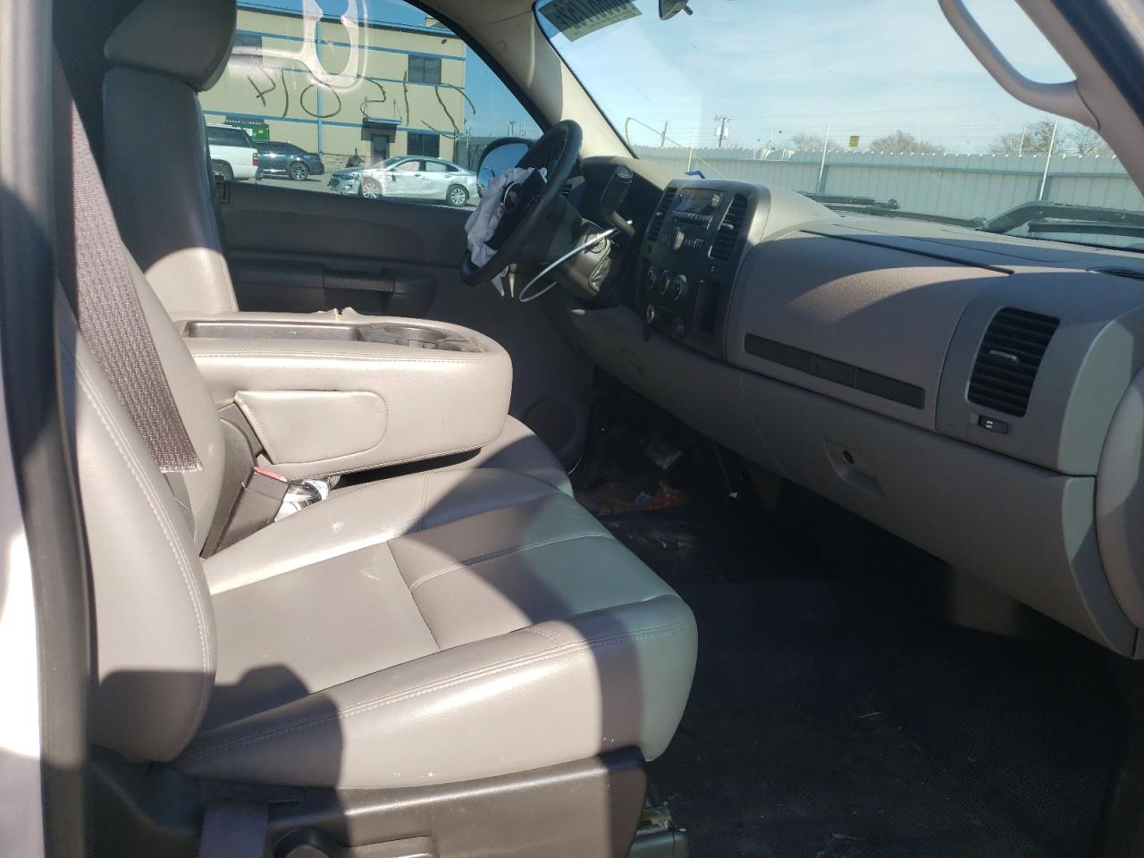 Photo 5 from auction – 2008 CHEVROLET SILVERADO with VIN 1GCEC14X08Z285560