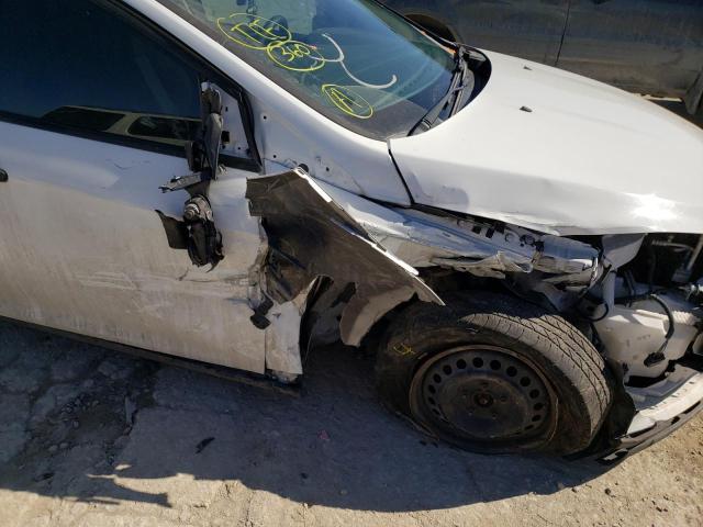 Photo 9 from auction – 2016 FORD FOCUS S with VIN 1FADP3E24GL325676
