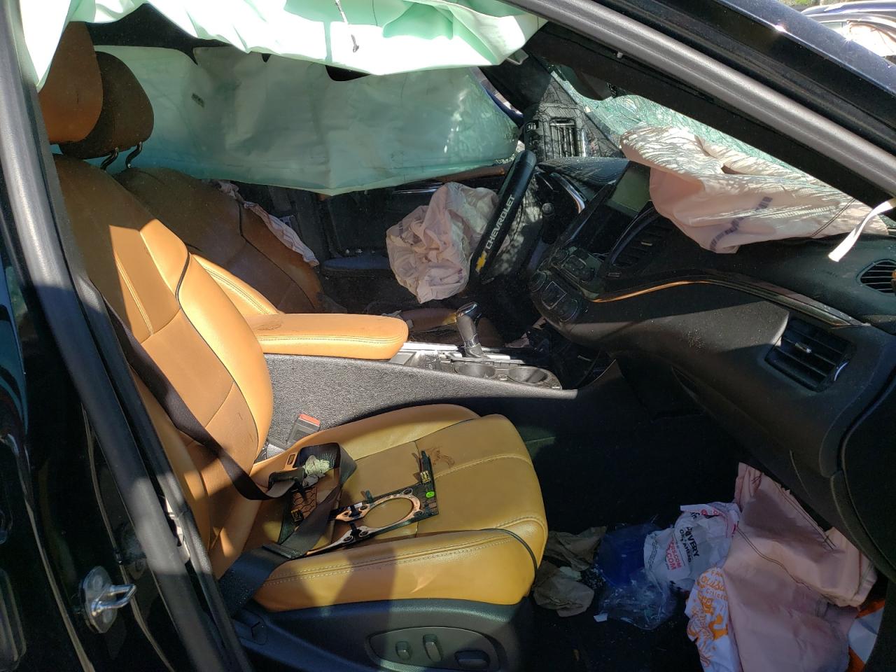 Photo 5 from auction – 2016 CHEVROLET IMPALA LTZ with VIN 1G1145S33GU124014