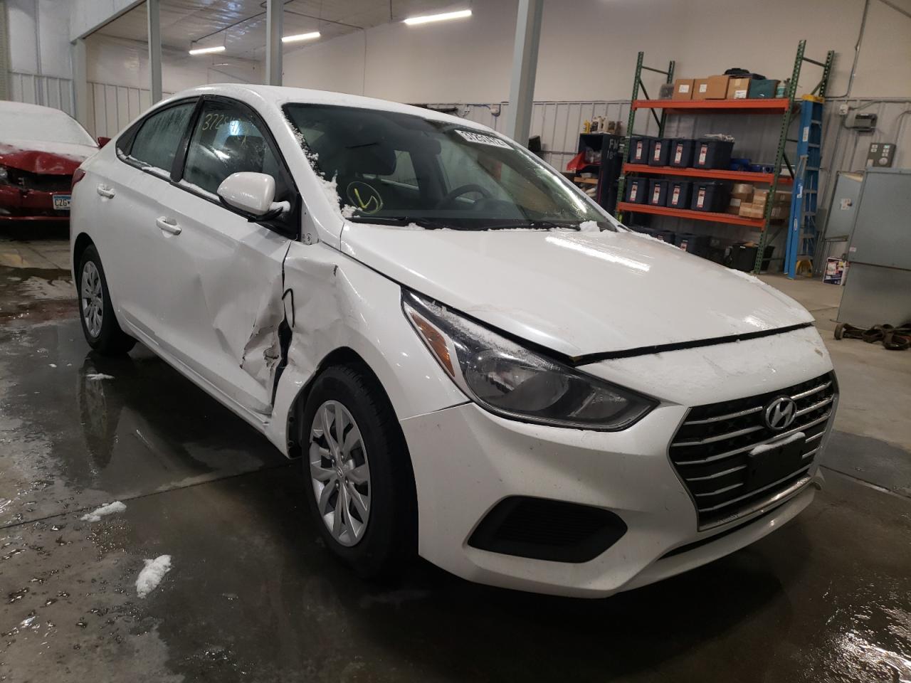 HYUNDAI ACCENT SE 2020 with VIN 3KPC24A68LE100439 - Photo from auction