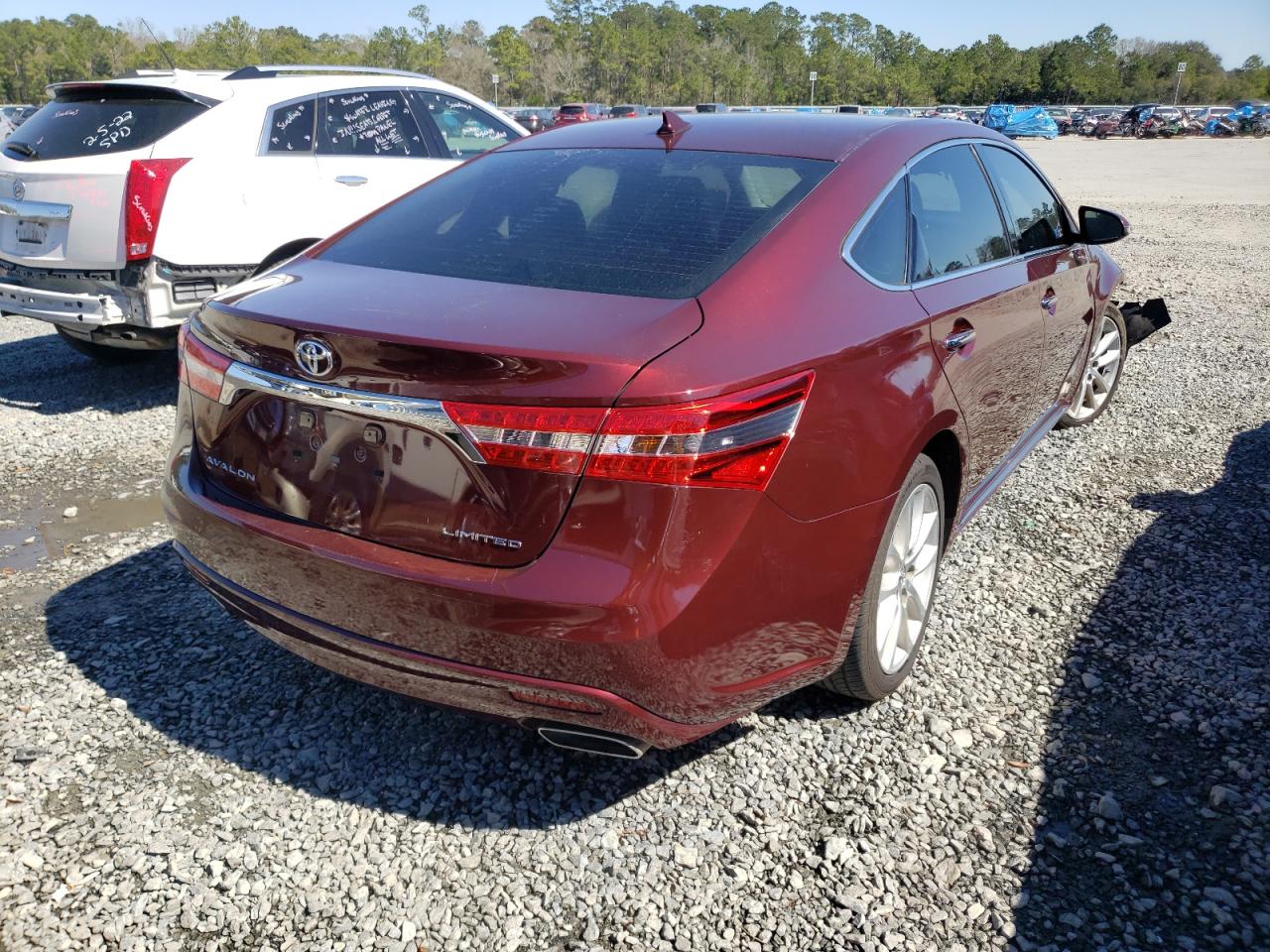 Photo 4 from auction – 2015 TOYOTA AVALON XLE with VIN 4T1BK1EB8FU165441