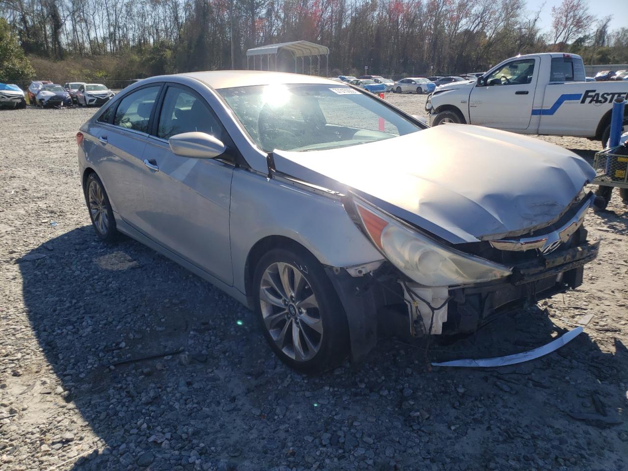 HYUNDAI SONATA SE 2013 with VIN 5NPEC4AC5DH555032 - Photo from auction