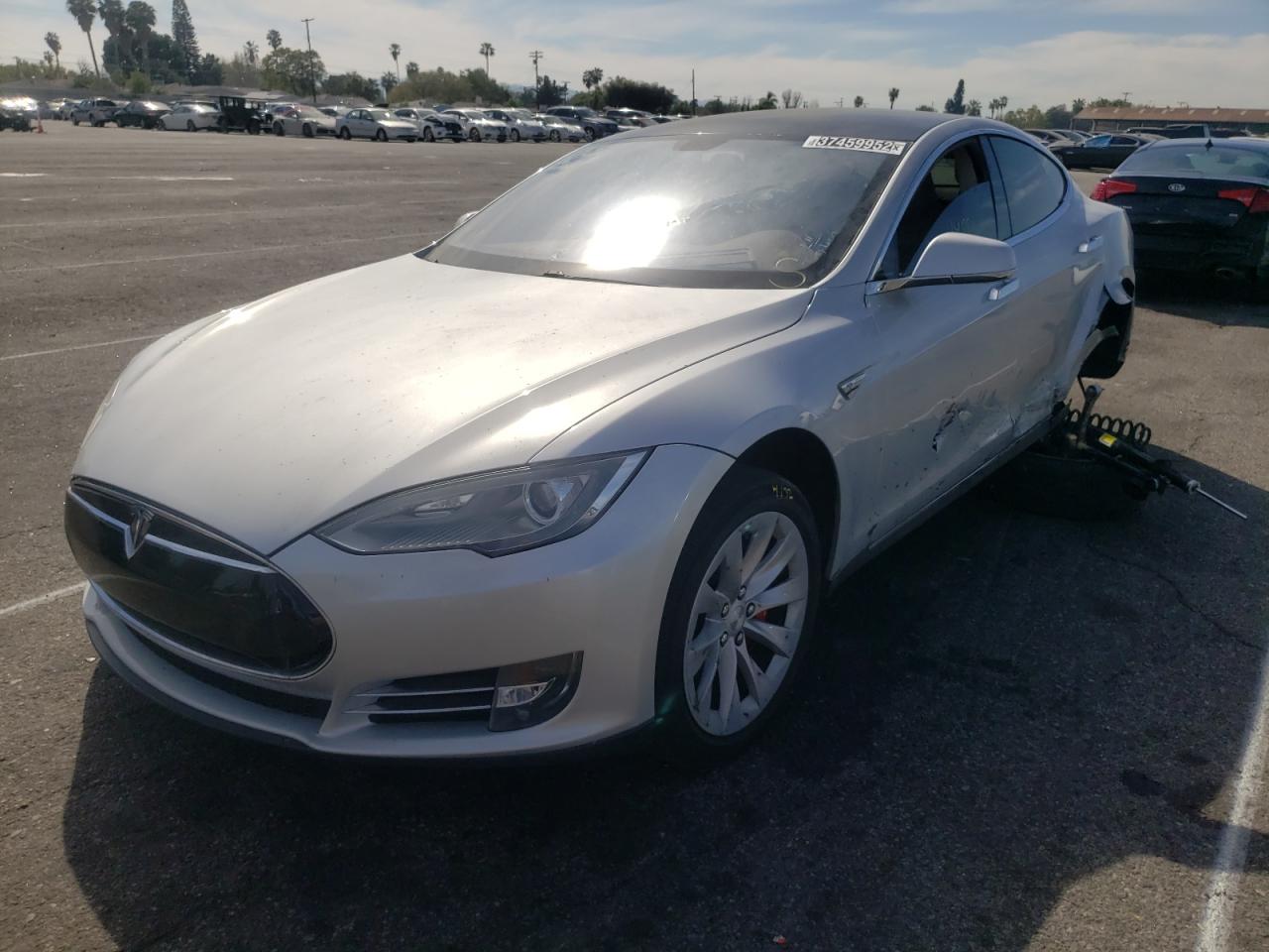 Photo 2 from auction – 2013 TESLA MODEL S with VIN 5YJSA1CG7DFP14123