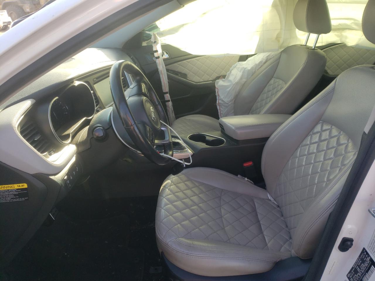 Photo 5 from auction – 2015 KIA OPTIMA SX with VIN 5XXGR4A6XFG456433
