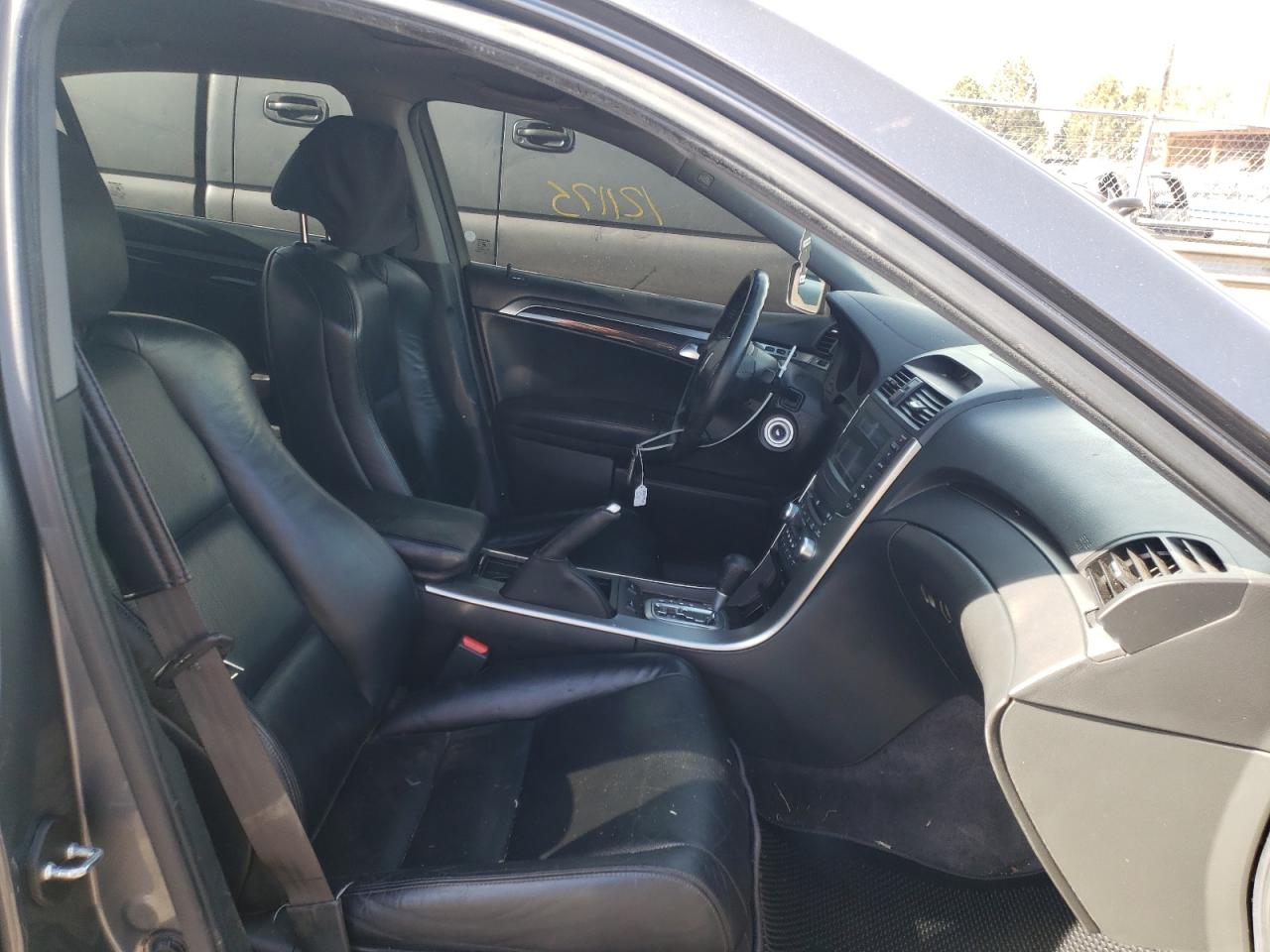 Photo 5 from auction – 2006 ACURA 3.2TL with VIN 19UUA66296A036042
