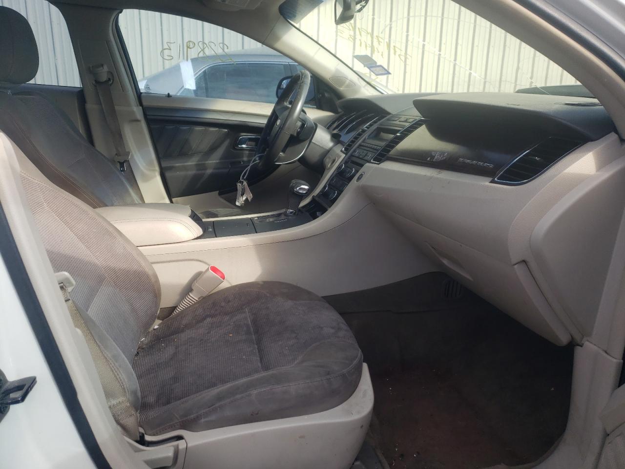 Photo 5 from auction – 2012 FORD TAURUS SEL with VIN 1FAHP2EW5CG144183