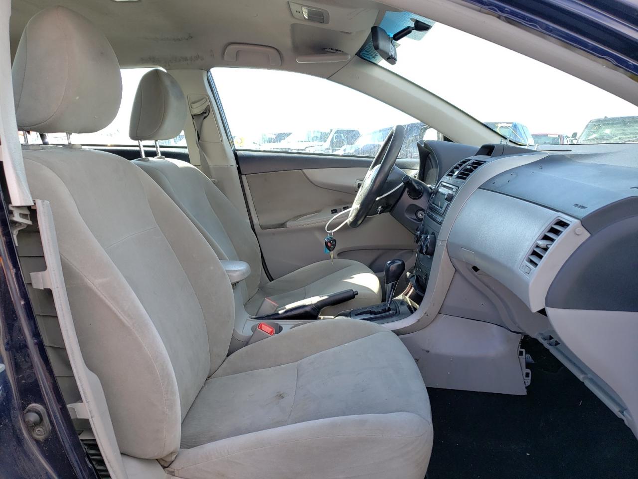 Foto 5 de la subasta – 2013 TOYOTA COROLLA BA con VIN 2T1BU4EE6DC027739