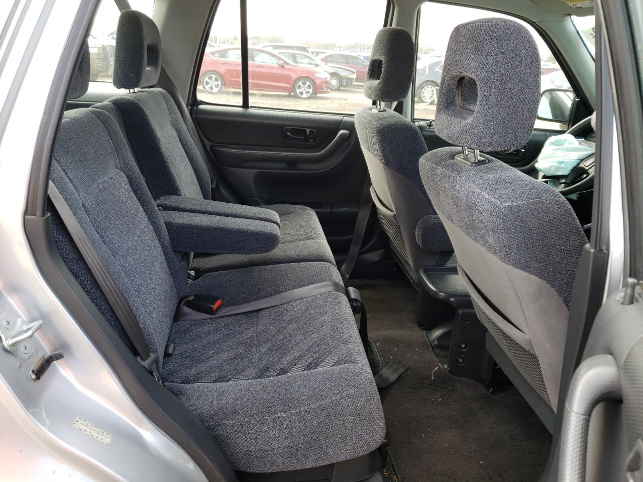 Photo 6 from auction – 2001 HONDA CR-V LX with VIN JHLRD18461S019170