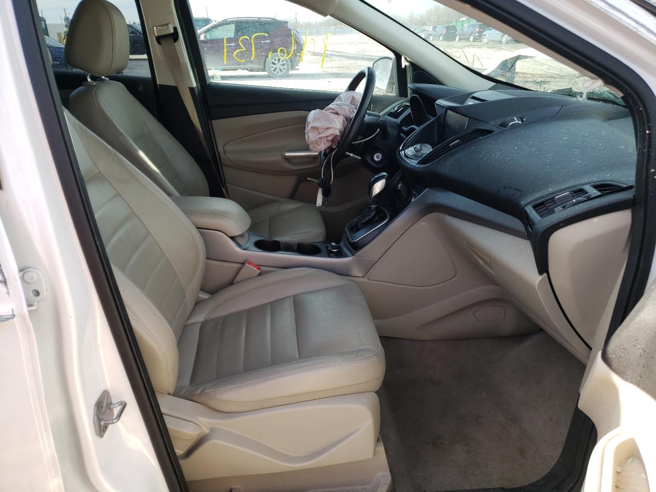 Photo 5 from auction – 2014 FORD ESCAPE SE with VIN 1FMCU0GX2EUB25128