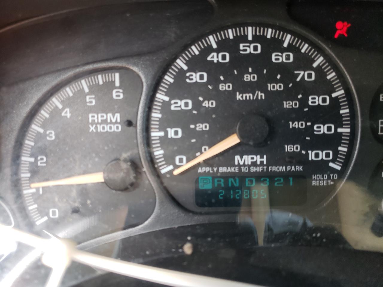 Photo 8 from auction – 2002 CHEVROLET 1500 with VIN 2GCEC19VX21171864