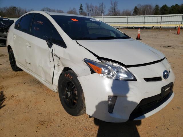 TOYOTA PRIUS 2015 with VIN JTDKN3DU5F0433881 - Photo from auction