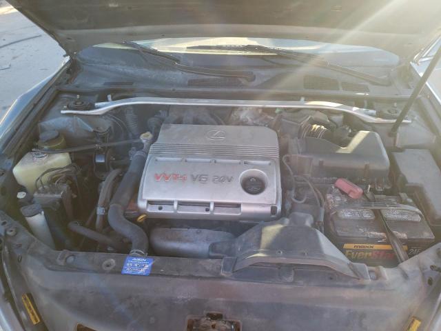 Photo 7 from auction – 2003 LEXUS ES 300 with VIN JTHBF30G330130749