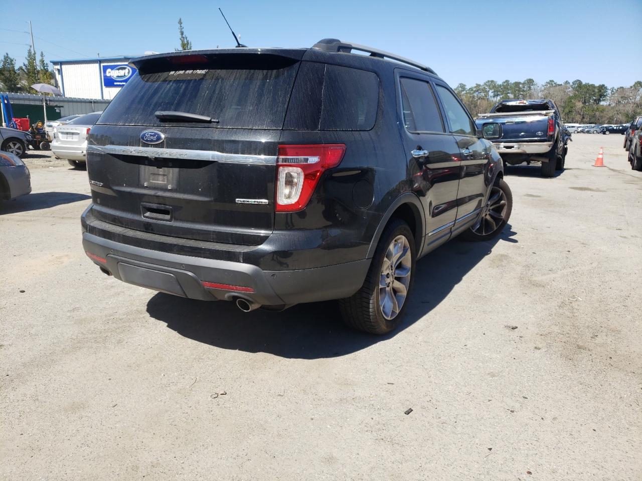 Photo 4 from auction – 2014 FORD EXPLORER L with VIN 1FM5K7F87EGA67453