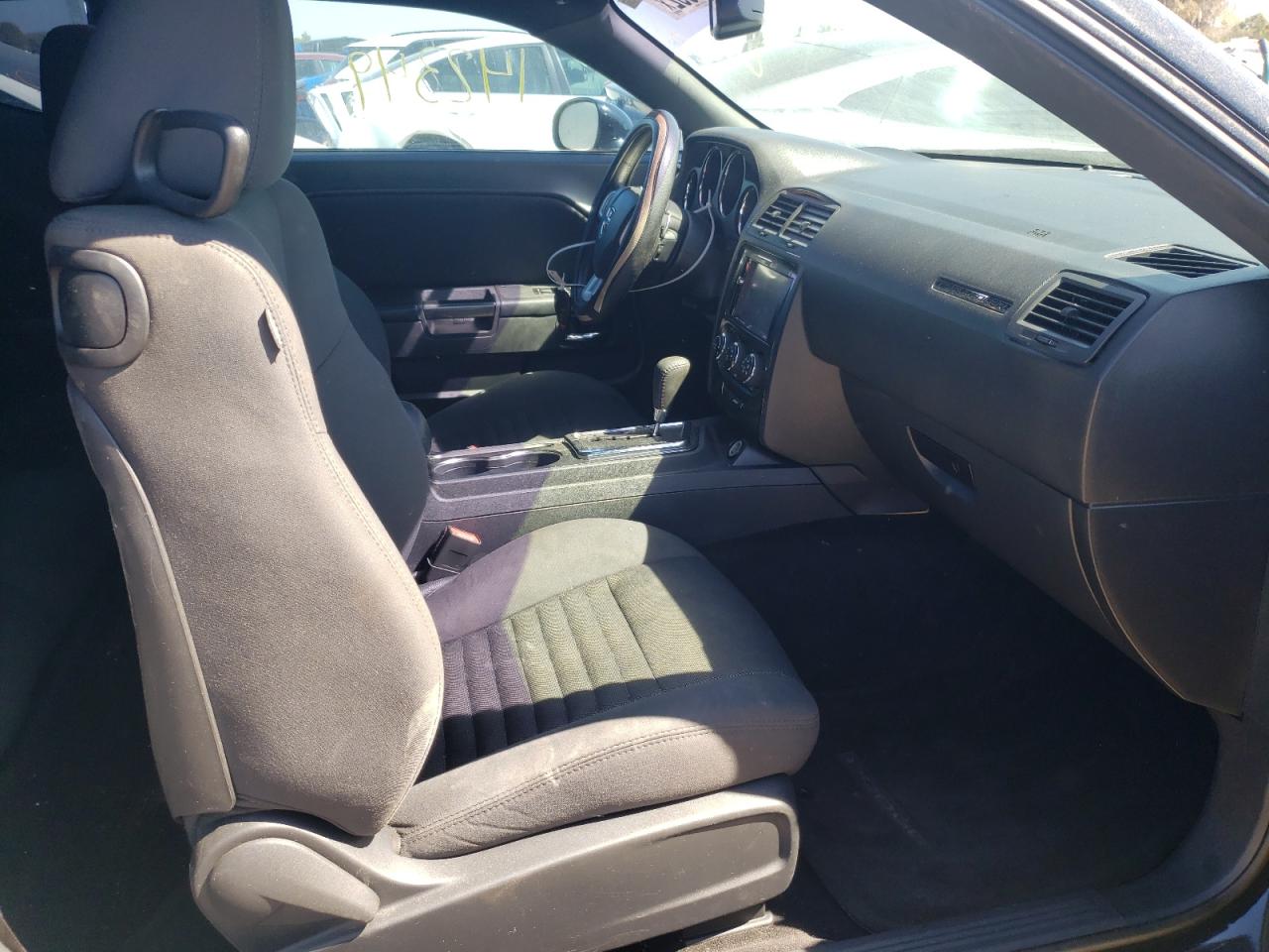 Photo 5 from auction – 2014 DODGE CHALLENGER with VIN 2C3CDYAG7EH304283