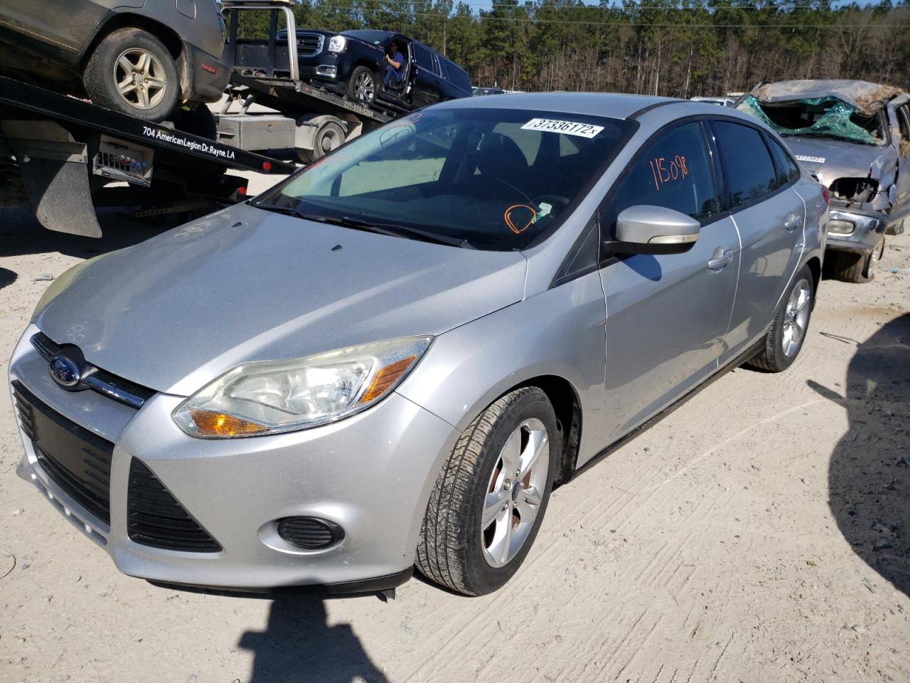 Photo 2 from auction – 2014 FORD FOCUS SE with VIN 1FADP3F23EL271797