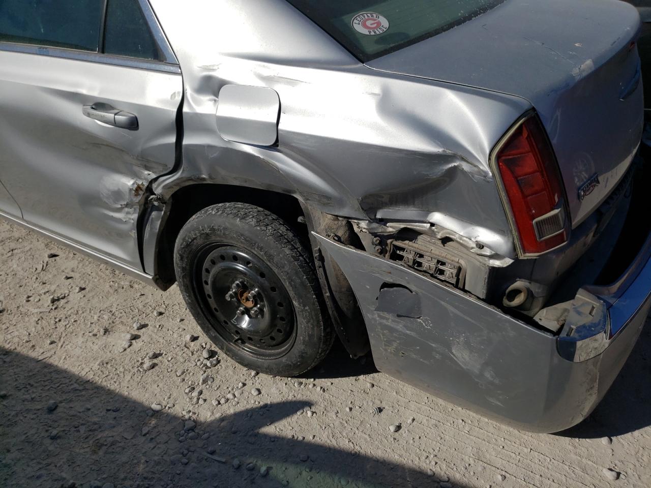 Photo 9 from auction – 2012 CHRYSLER 300 with VIN 2C3CCAAG3CH229153