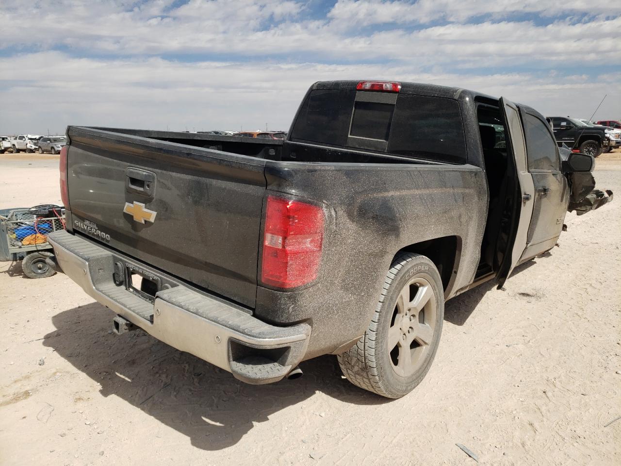 Photo 4 from auction – 2018 CHEVROLET SILVERADO with VIN 3GCPCREC6JG235075