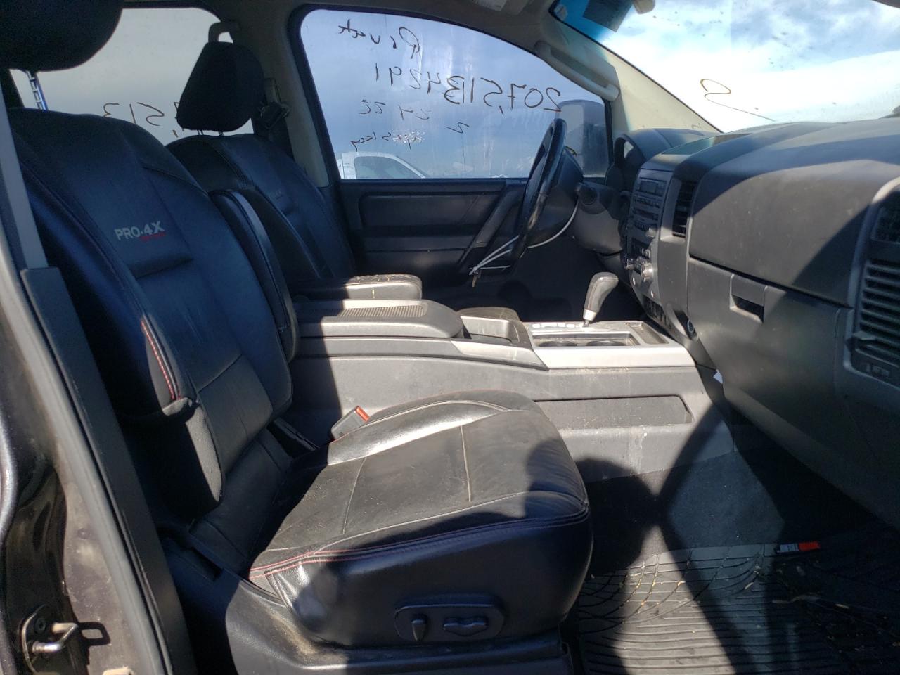 Photo 5 from auction – 2011 NISSAN TITAN S with VIN 1N6BA0EC5BN323360