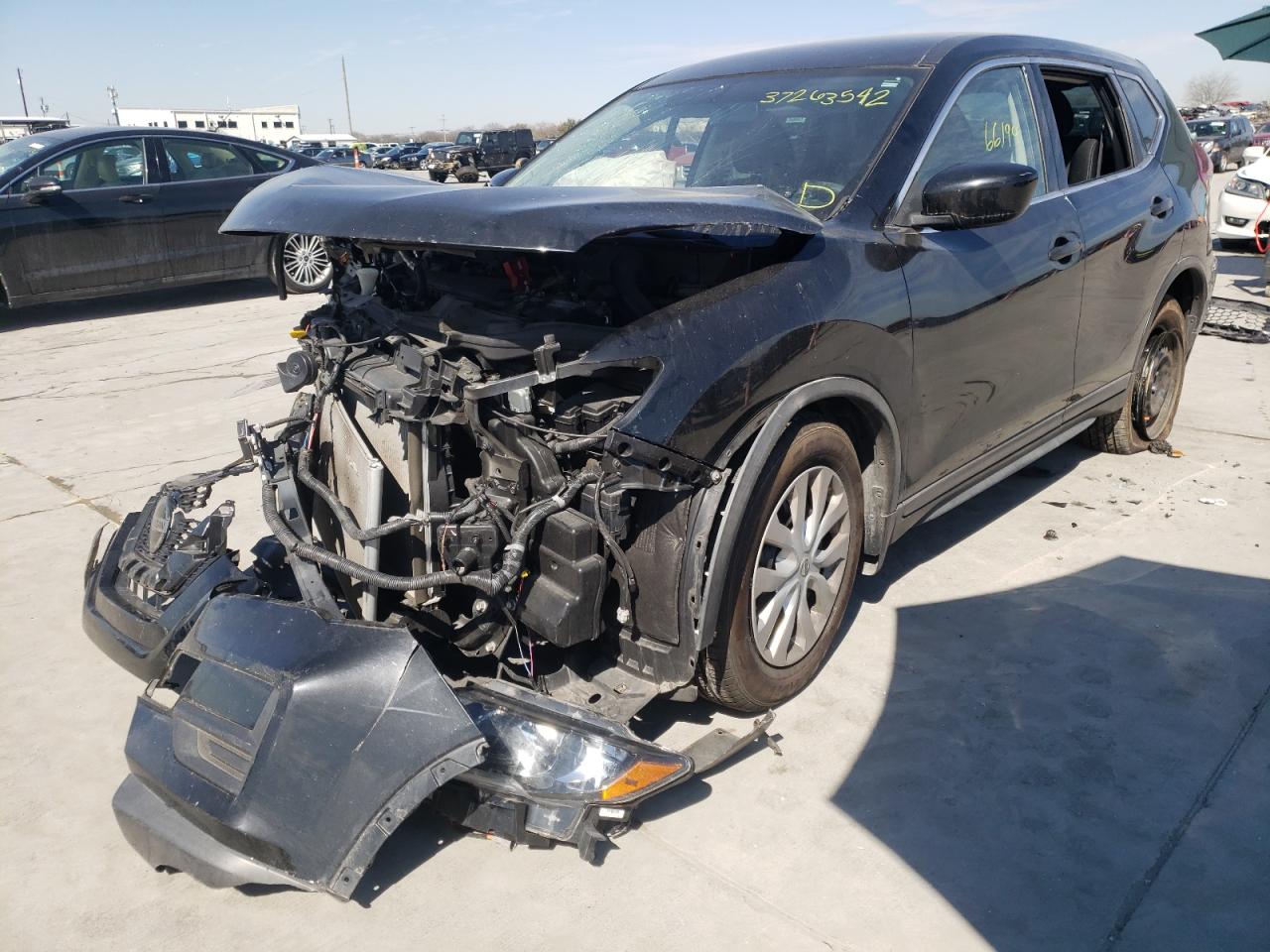 Photo 2 from auction – 2018 NISSAN ROGUE S with VIN KNMAT2MT5JP506542
