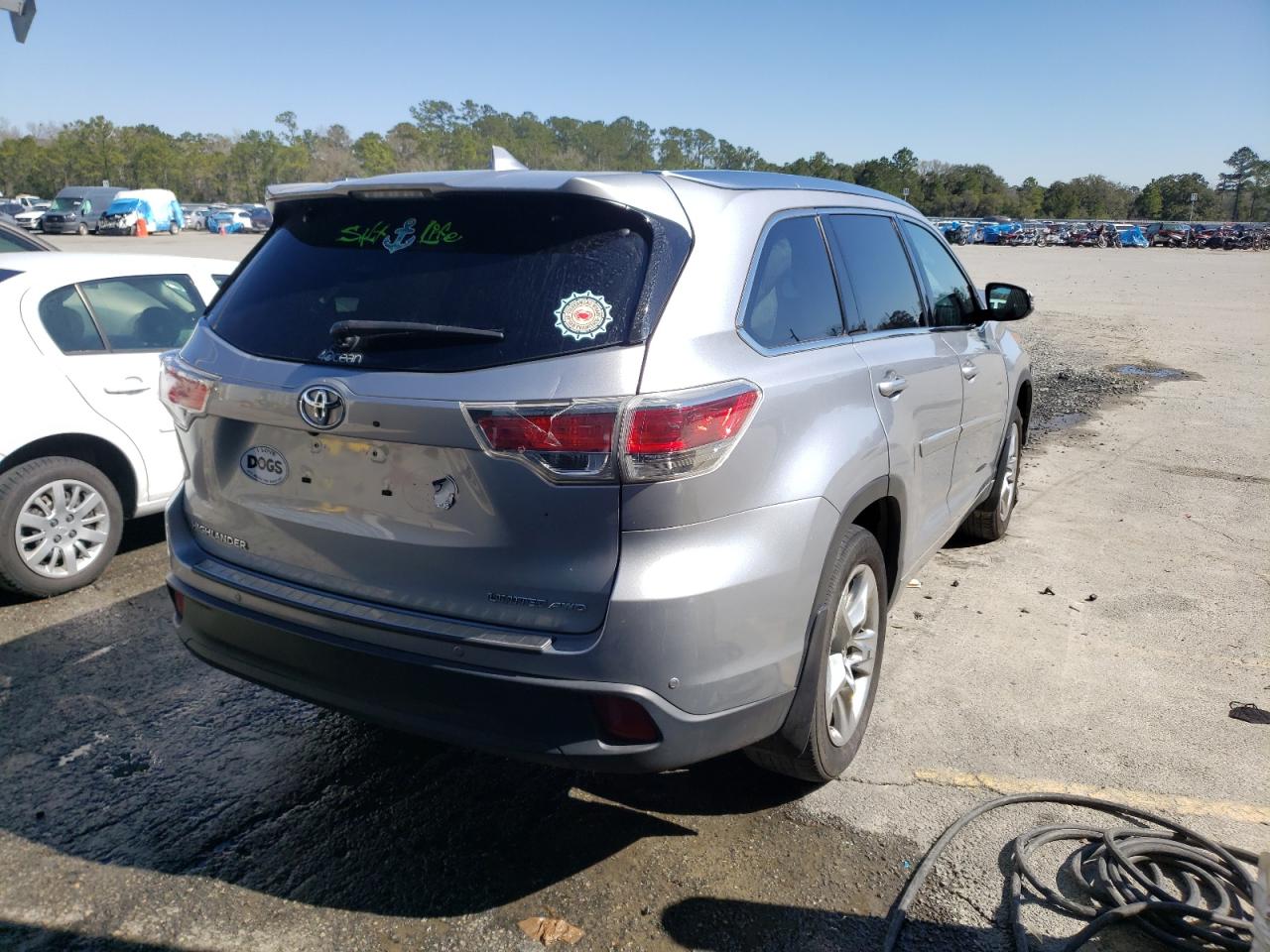 Photo 4 from auction – 2016 TOYOTA HIGHLANDER with VIN 5TDDKRFH6GS276851