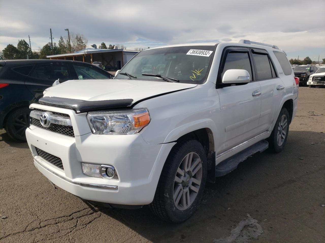 Photo 2 from auction – 2010 TOYOTA 4RUNNER SR with VIN JTEBU5JRXA5010204