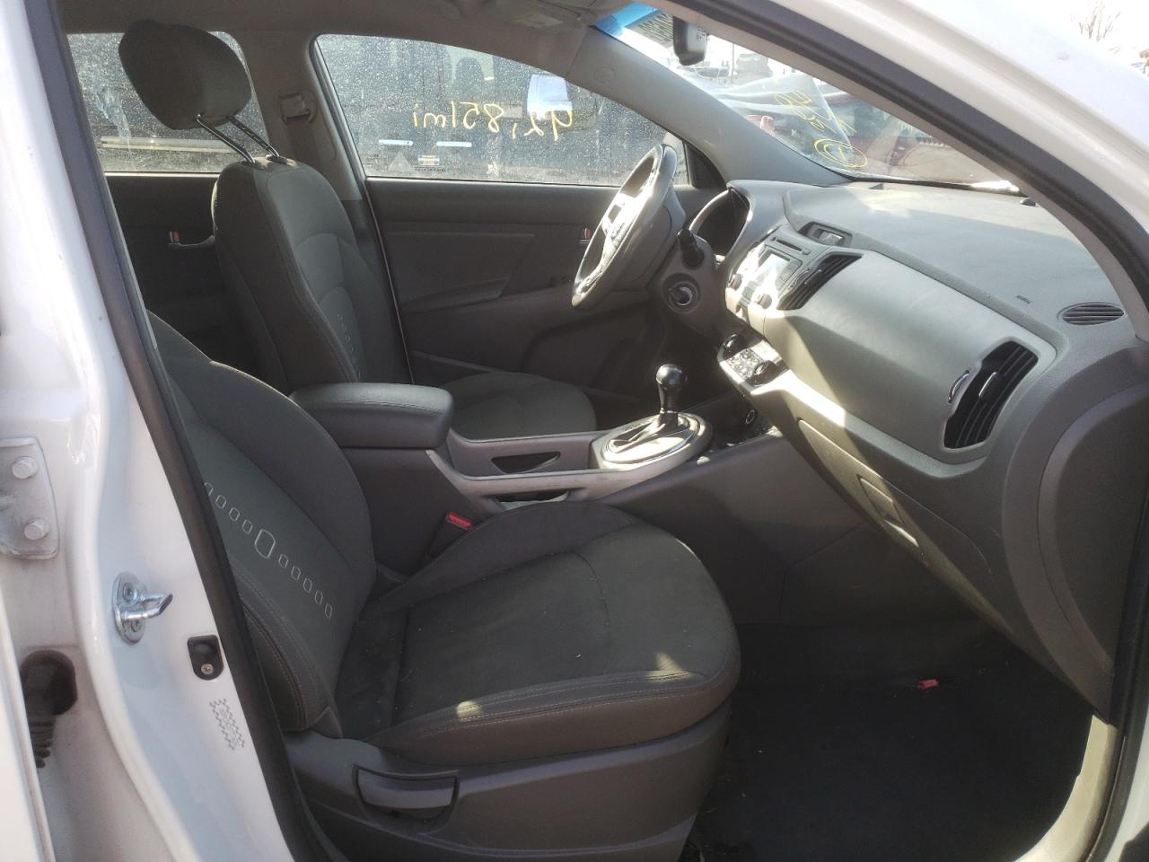 Photo 5 from auction – 2015 KIA SPORTAGE E with VIN KNDPC3AC1F7776251