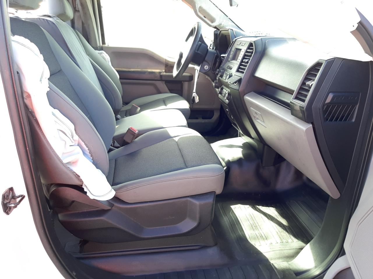 Photo 5 from auction – 2019 FORD F150 with VIN 1FTNF1C55KKC70110