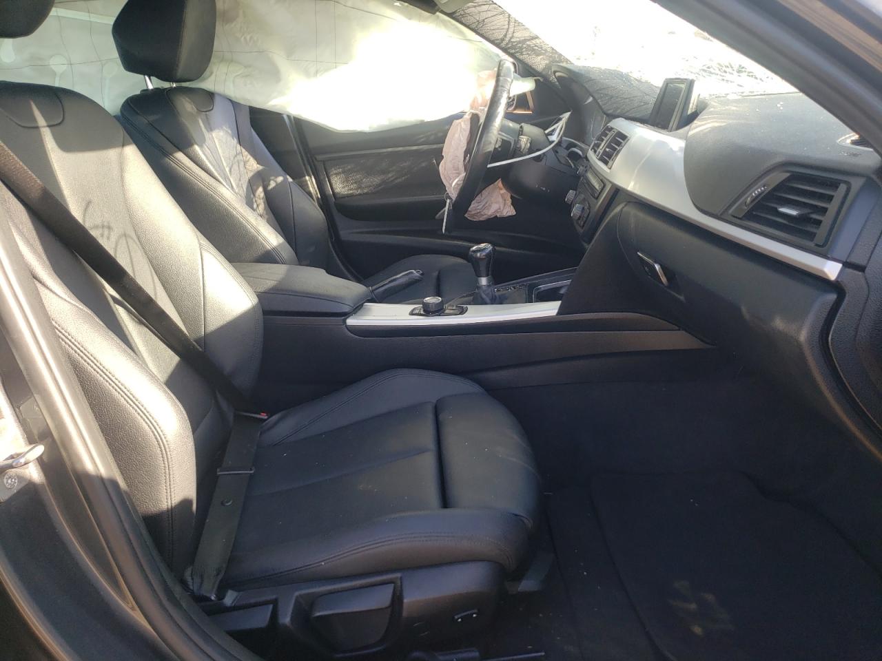 Photo 5 from auction – 2014 BMW 320 I with VIN WBA3B1C5XEF078517