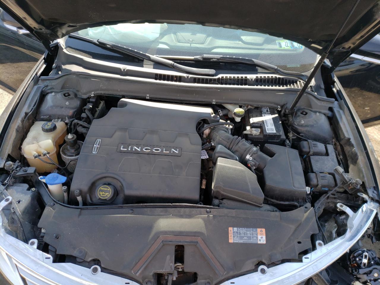 Photo 7 from auction – 2016 LINCOLN MKZ with VIN 3LN6L2GK0GR629431