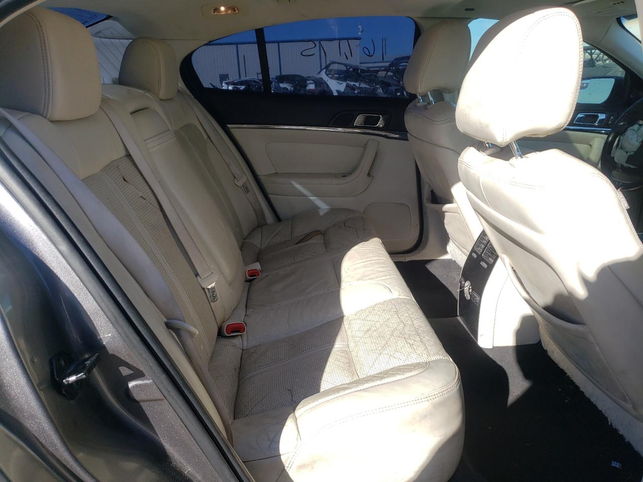 Photo 6 from auction – 2011 LINCOLN MKS with VIN 1LNHL9DR5BG607833