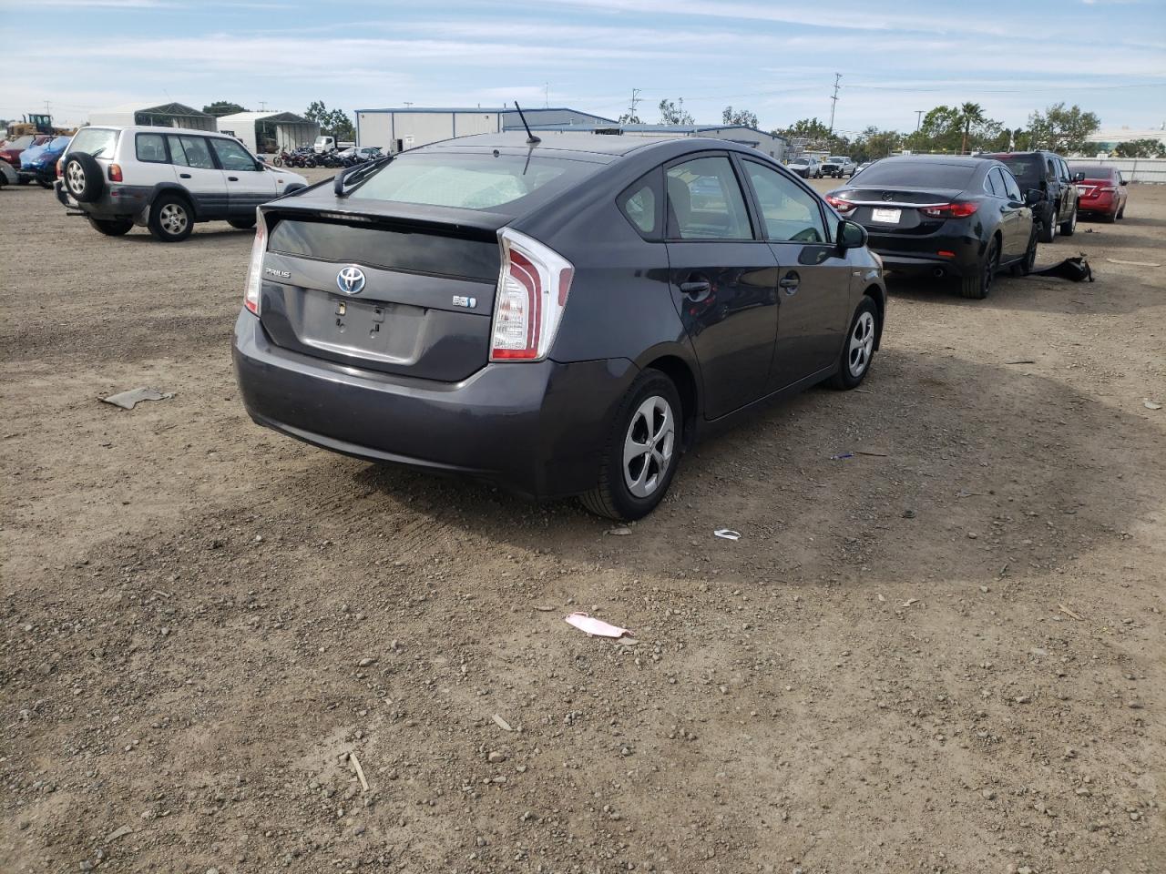 Photo 4 from auction – 2012 TOYOTA PRIUS with VIN JTDKN3DU5C5470542