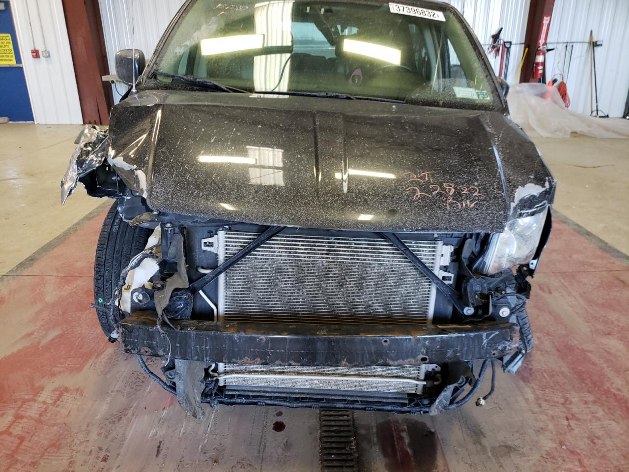 Photo 7 from auction – 2013 CHRYSLER TOWN & COU with VIN 2C4RC1BG7DR631287