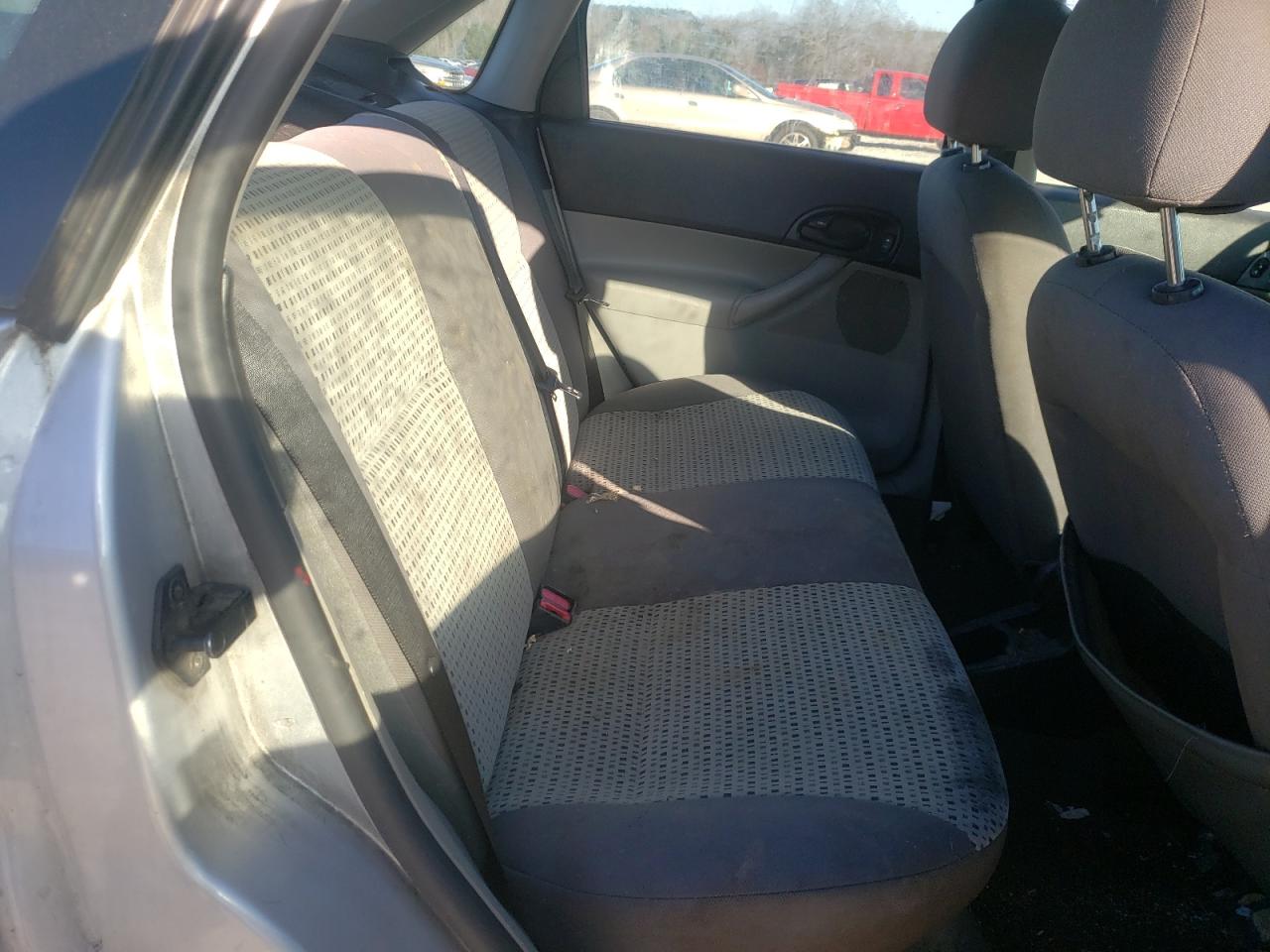 Photo 6 from auction – 2006 FORD FOCUS ZX4 with VIN 1FAFP34NX6W156880