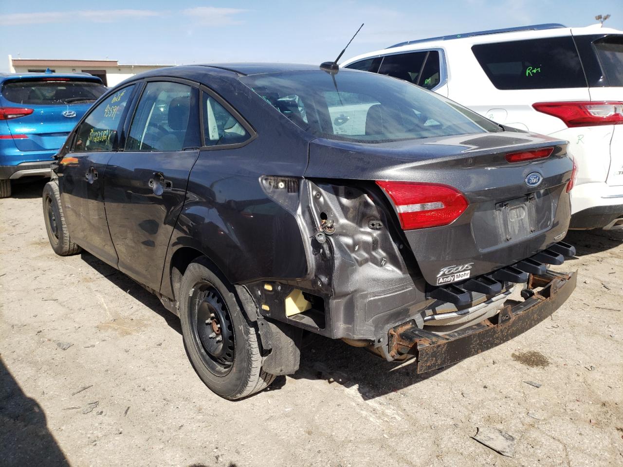 Photo 3 from auction – 2016 FORD FOCUS S with VIN 1FADP3E22GL262075