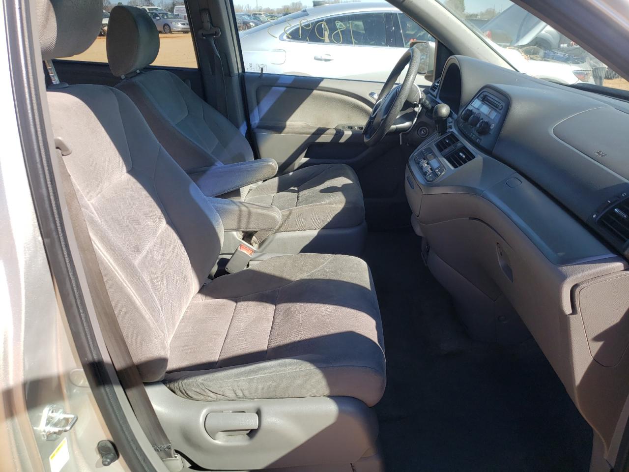 Photo 5 from auction – 2009 HONDA ODYSSEY with VIN 5FNRL38459B005104