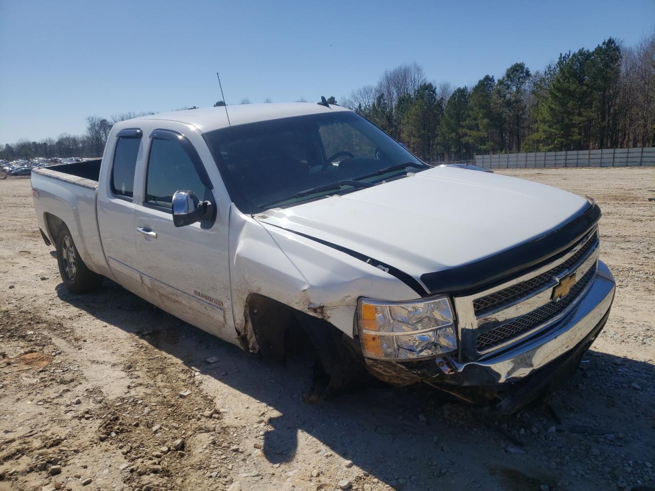 Photo 1 from auction – 2011 CHEVROLET SILVERADO with VIN 1GCRKSE36BZ108332