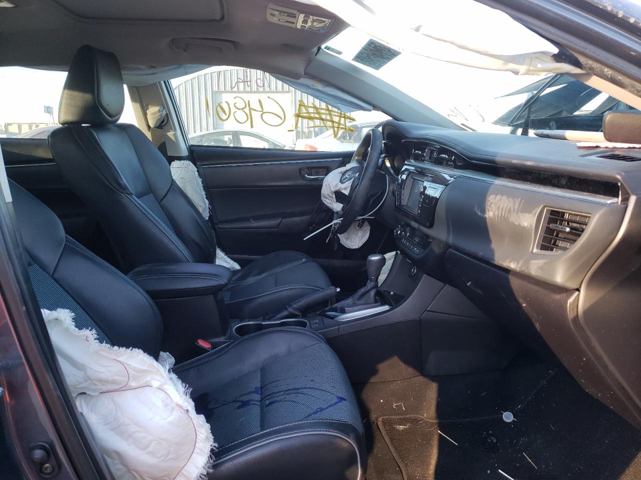 Photo 5 from auction – 2014 TOYOTA COROLLA L with VIN 5YFBURHE7EP176722
