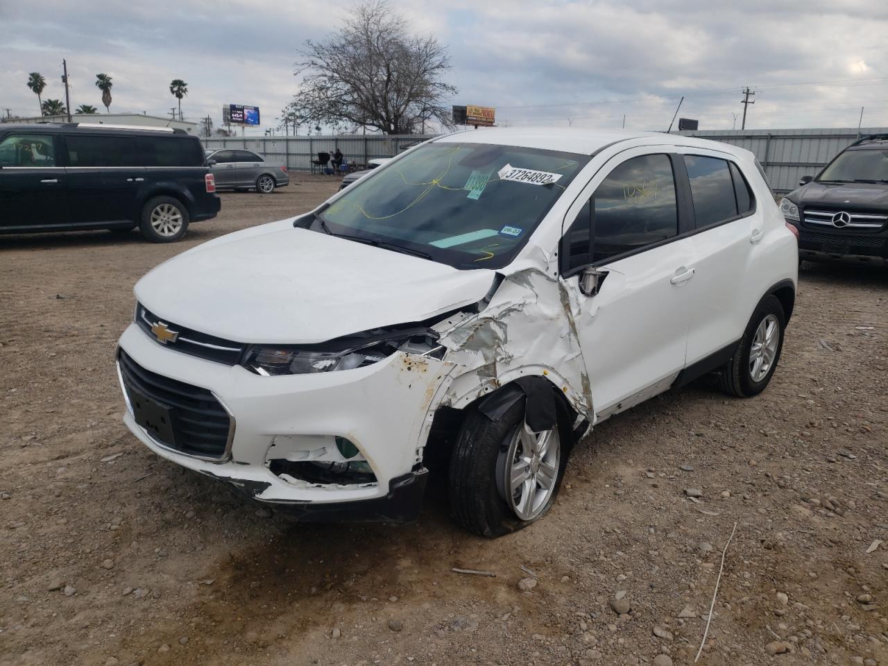 Photo 2 from auction – 2022 CHEVROLET TRAX LS with VIN KL7CJKSM5NB501352