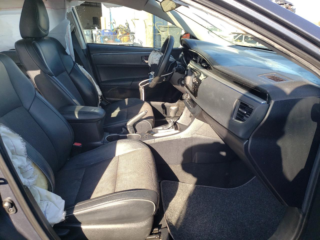 Photo 5 from auction – 2015 TOYOTA COROLLA L with VIN 2T1BURHE7FC407474