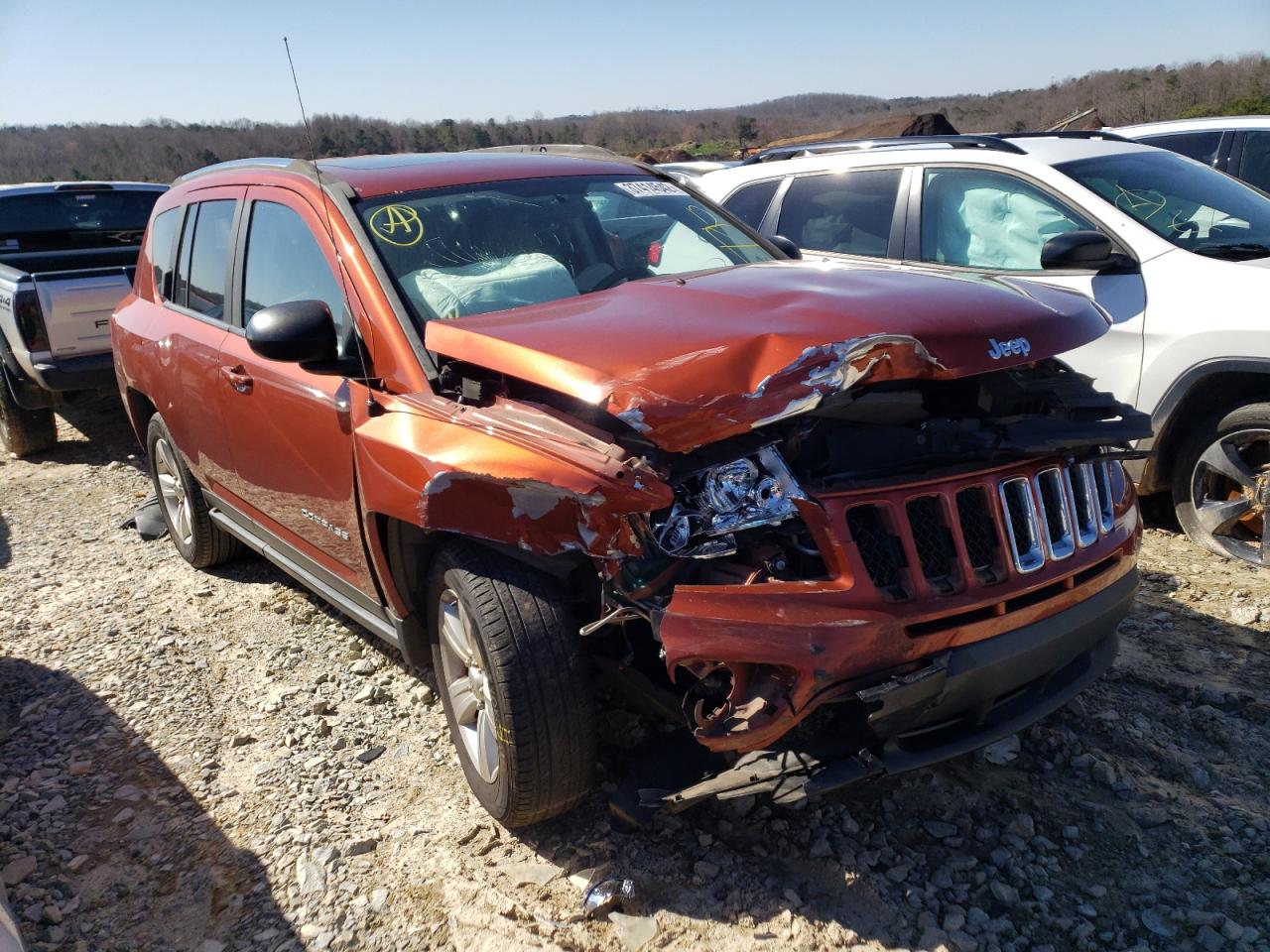 JEEP COMPASS LA 2012 with VIN 1C4NJDEB7CD613234 - Photo from auction
