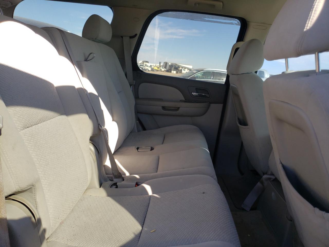 Photo 6 from auction – 2008 CHEVROLET TAHOE C150 with VIN 1GNFC13C78J124566