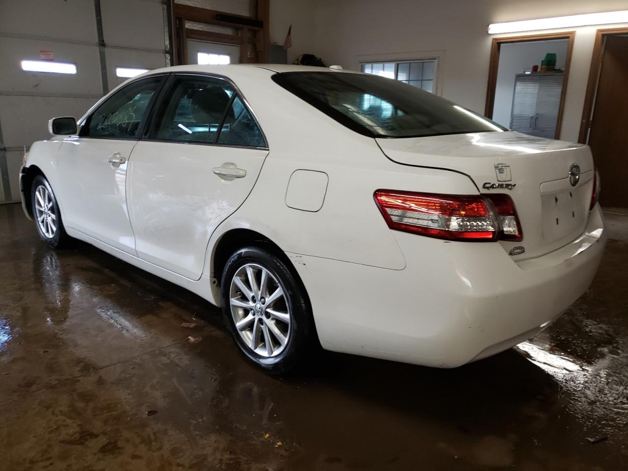 Photo 3 from auction – 2010 TOYOTA CAMRY BASE with VIN 4T1BF3EK9AU522795