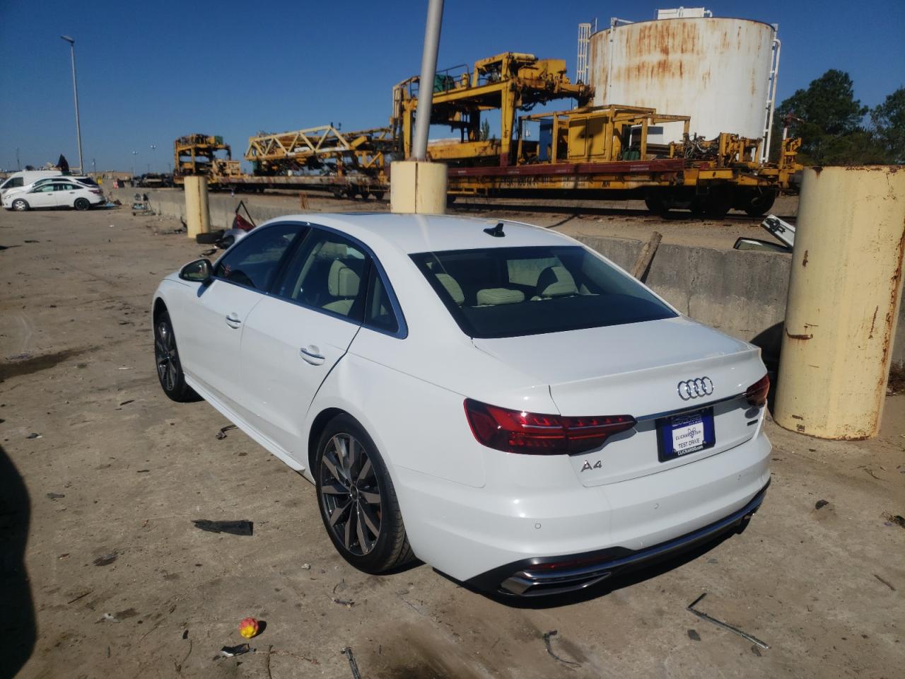 Photo 3 from auction – 2022 AUDI A4 PREMIUM with VIN WAUABAF43NA011538