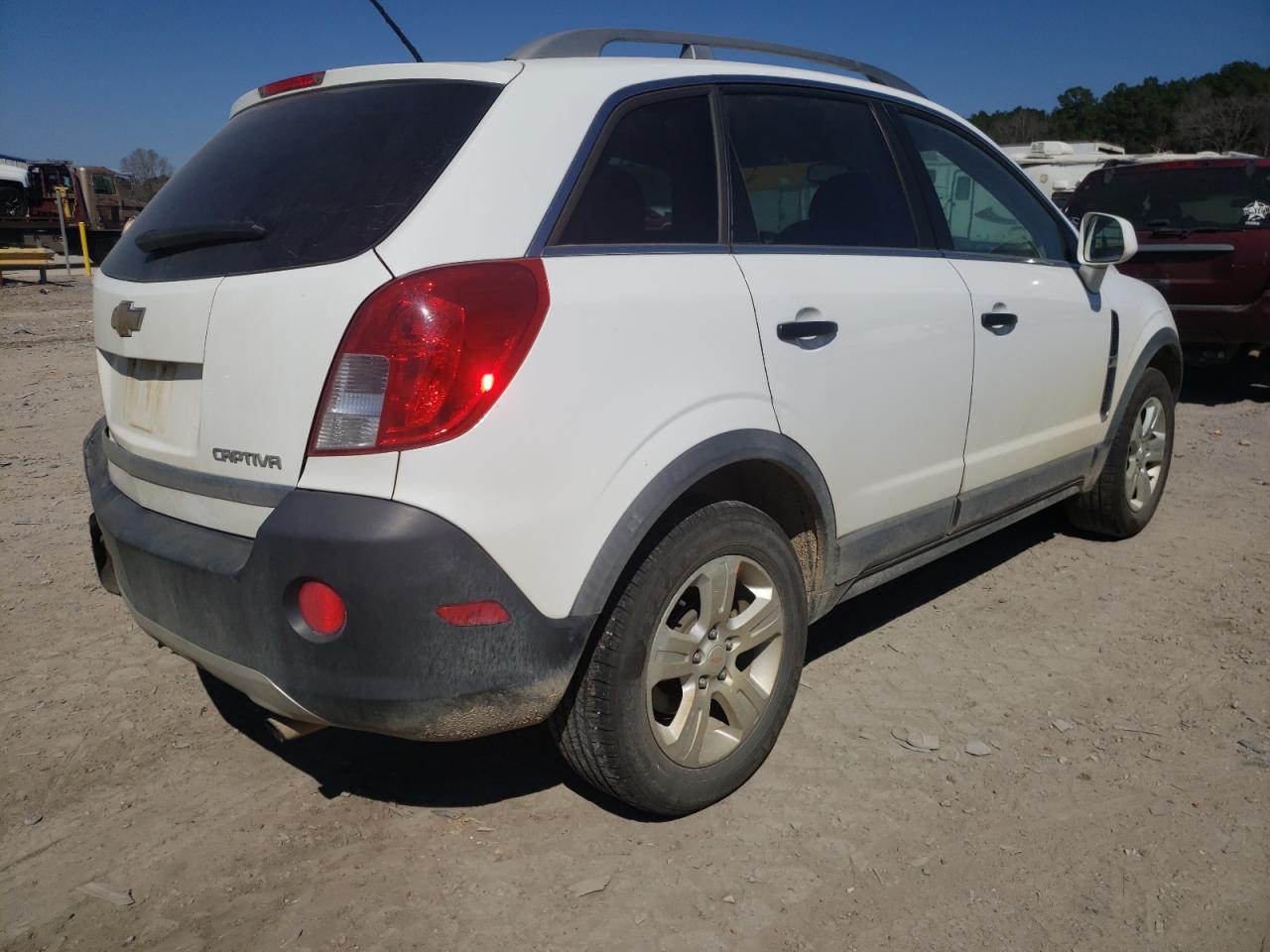 Photo 4 from auction – 2014 CHEVROLET CAPTIVA LS with VIN 3GNAL2EK3ES512456