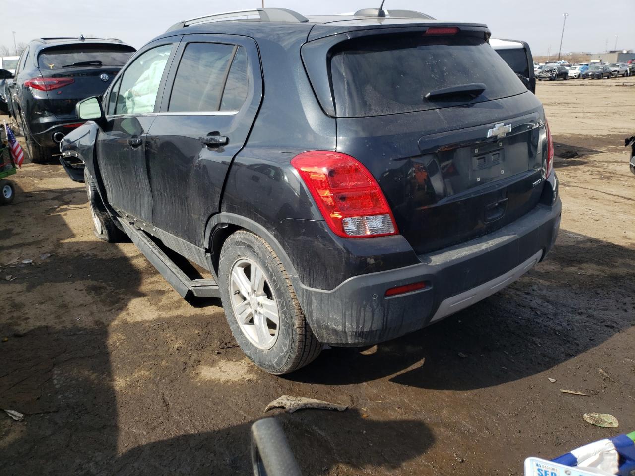 Photo 3 from auction – 2015 CHEVROLET TRAX 1LT with VIN 3GNCJLSB2FL220897