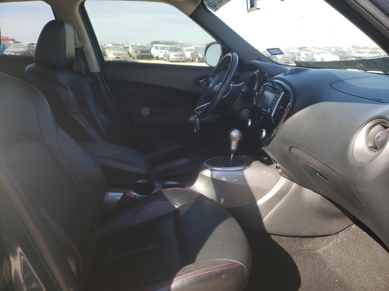 Photo 5 from auction – 2014 NISSAN JUKE S with VIN JN8AF5MR8ET452071