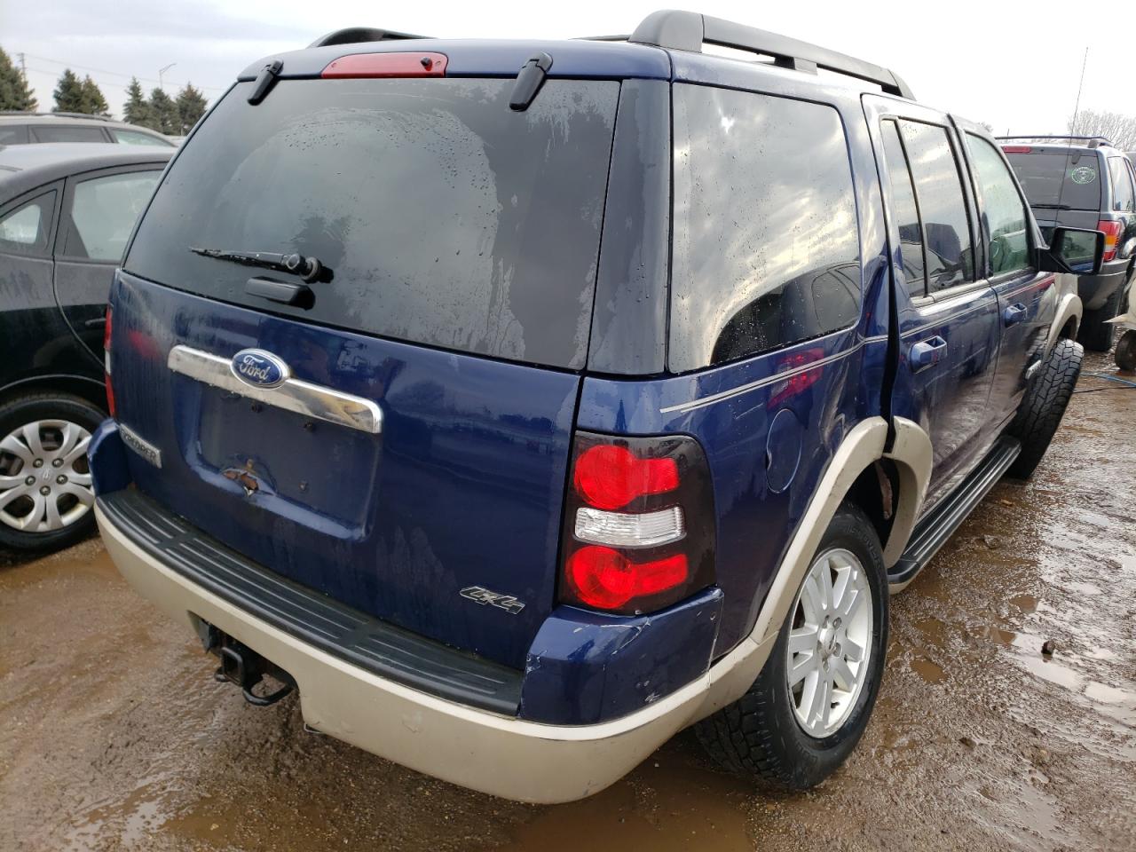 Photo 4 from auction – 2008 FORD EXPLORER E with VIN 1FMEU74EX8UA21527