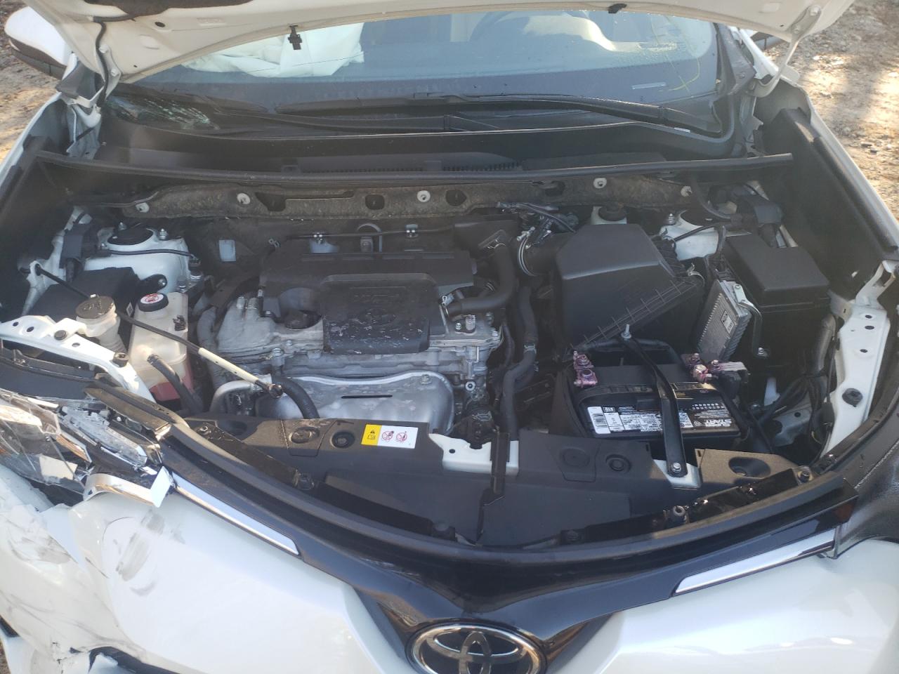 Photo 7 from auction – 2017 TOYOTA RAV4 LIMIT with VIN JTMYFREVXHD094290