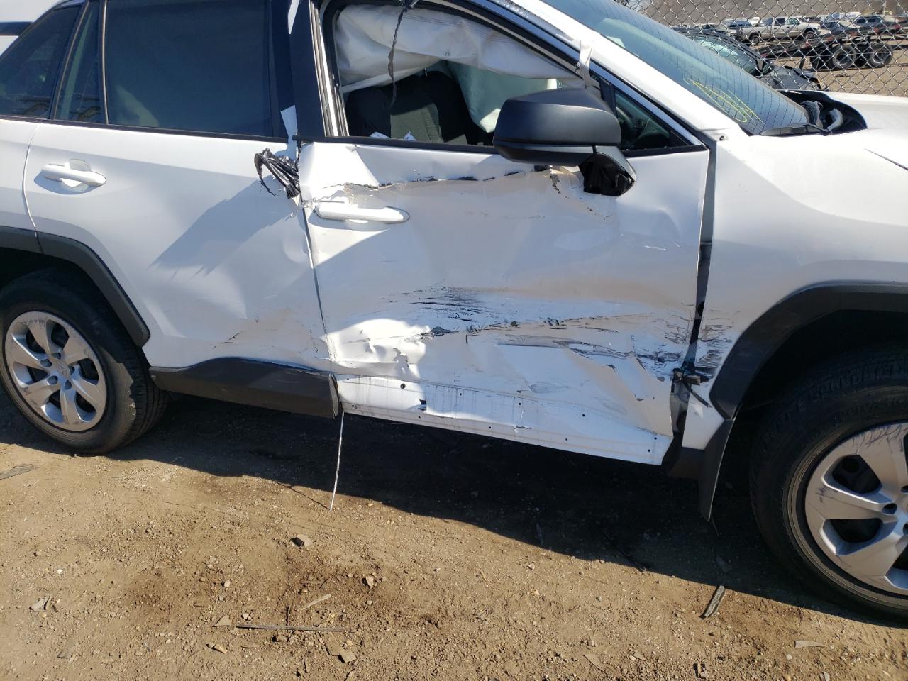 Photo 9 from auction – 2021 TOYOTA RAV4 LE with VIN 2T3F1RFV7MW157699